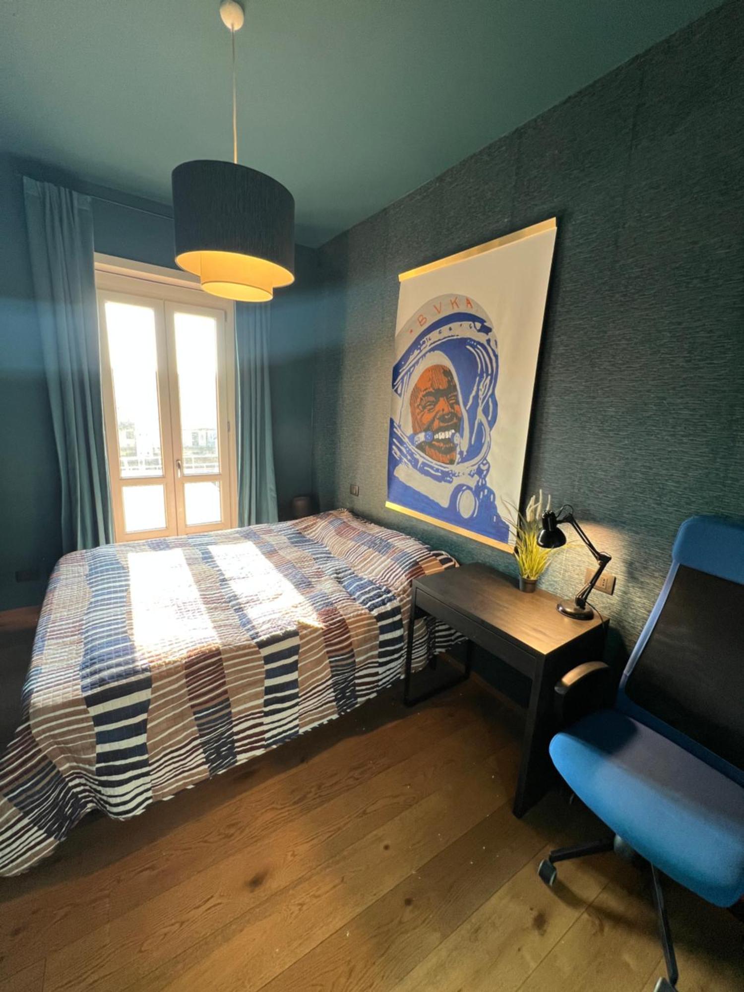 Room With Private Balcony On The Dora River Torino Esterno foto
